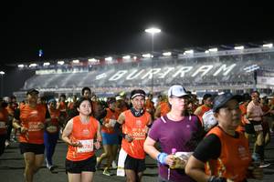 BIB: 2788, 20652, 8782
                            <button type="button" onclick="openModal(10705775)" class="btn btn-primary btn-sm float-right btn-popup" data-toggle="modal" data-target=".modal-high-quality">
                        <i class="fas fa-shopping-cart"></i> Add to Cart
                    </button>
                                            <button type="button" onclick="isThisMe(10705775, true)" class="btn btn-success btn-sm float-right btn-popup btn-isme hidden" data-toggle="tooltip" data-placement="bottom" title="นี่คือรูปของคุณใช่ไหม คลิกที่นี่เพื่อเอาเข้าอัลบั้ม">
                        <i class="fas fa-plus"></i> Add to album
                    </button>
                    <button type="button" onclick="isThisMe(10705775, false)" class="btn btn-warning btn-sm float-right btn-popup btn-isnotme hidden">
                        <i class="fas fa-ban"></i> Remove from album
                    </button>